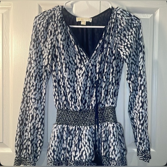 Michael Kors Black and White Bishop Sleeve Sundress - Picture 8 of 13